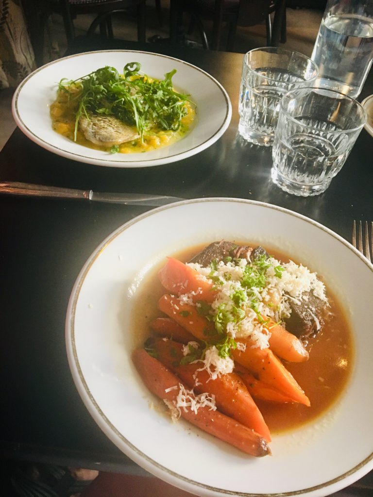 Chez la Vieille, PAris